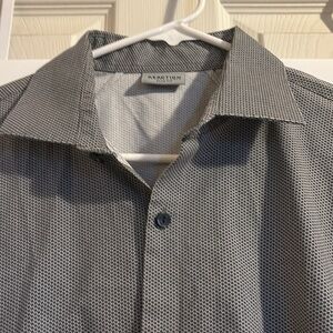 Reaction by Kenneth Cole Button Up
